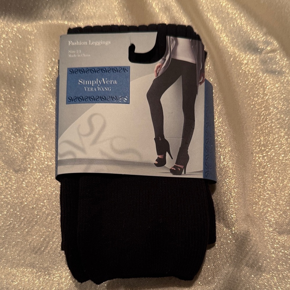 Simply Vera Wang Black Ribbed Fabric Style Leggings